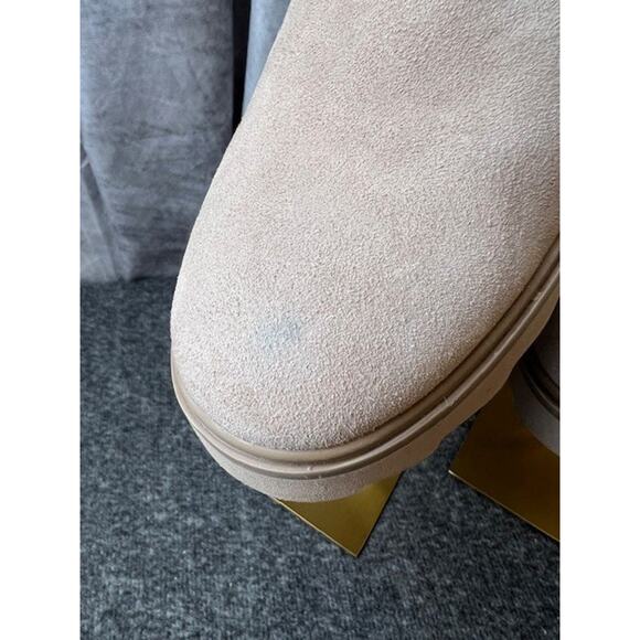 Dolce Vita Martey H2O Taupe Suede Waterproof Chelsea Lug Sole Boots Womens 8 - Picture 2 of 11